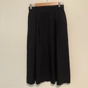 VTG Black Pleated Skirt 10 Petite Long Yoke Waist Pockets Preppy Classic